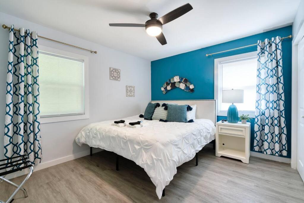 2Br 1Ba Duplex House King Beds Great For Small Groups Close To All Uptown Charlotte Attractions Exterior foto